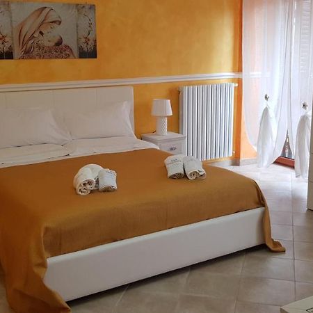 B&B Del Corso Vittorio Вибо-Валентия Экстерьер фото